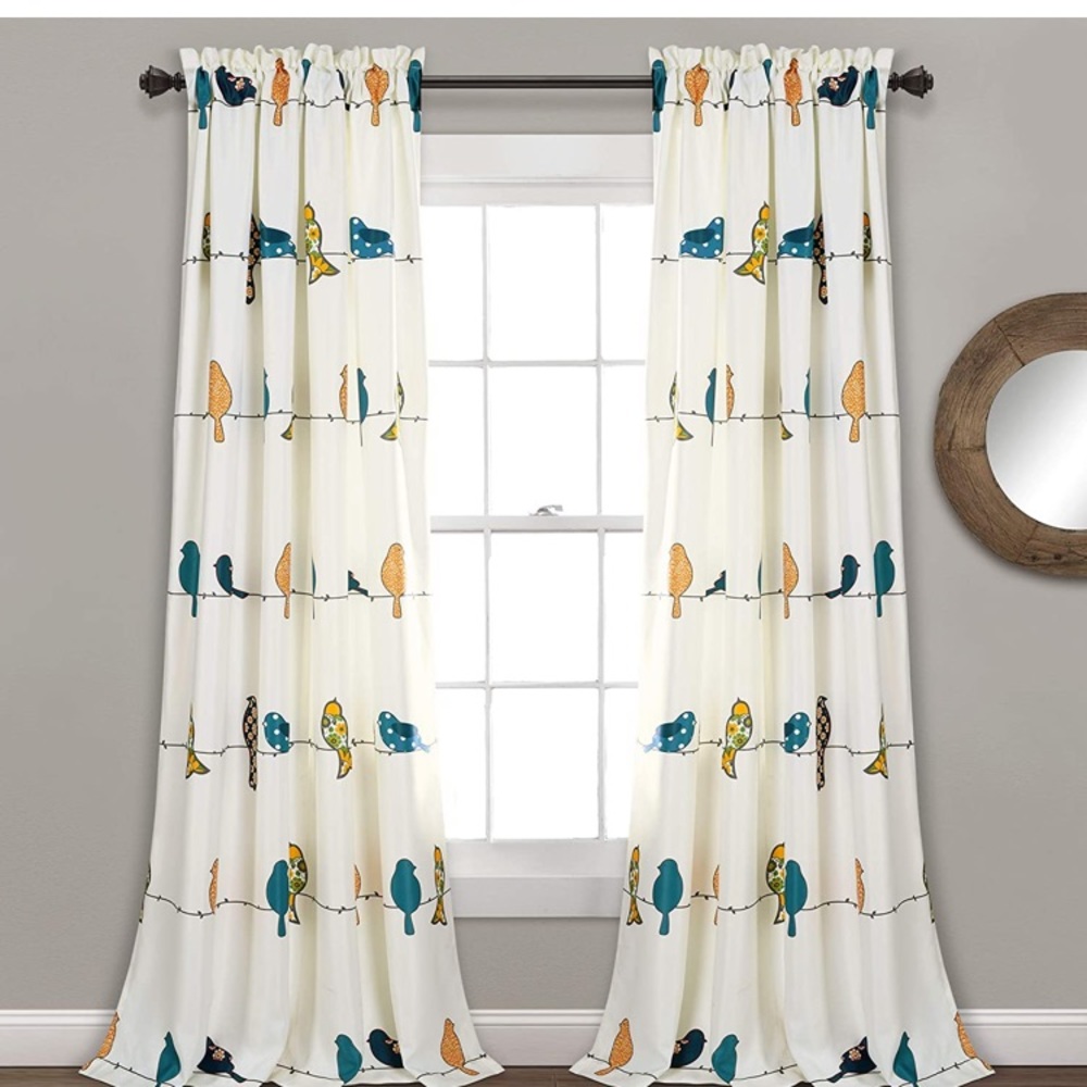 Bird curtains